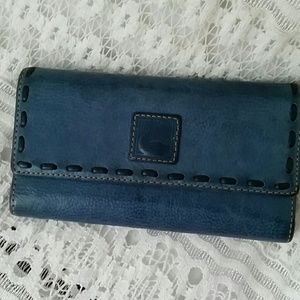 Dooney and Bourke Florentine Continental Clutch